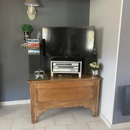 Le Petit Clos Des Camelias, Pmr Proche De La * 梅尔河畔的沃莱特