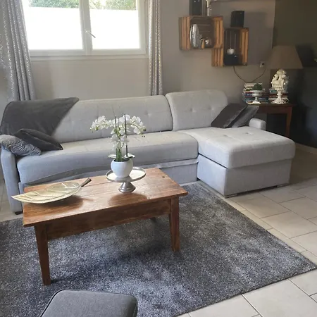 Le Petit Clos Des Camelias, Pmr Proche De La 梅尔河畔的沃莱特