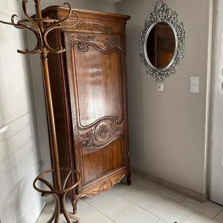 公寓 Le Petit Clos Des Camelias, Pmr Proche De La *