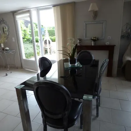 Apartment Le Petit Clos Des Camelias *